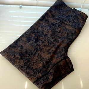 INC Python Print High Rise Leggings